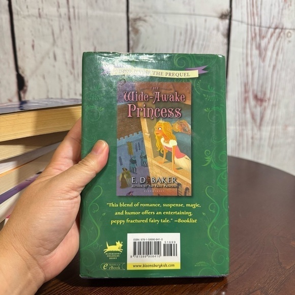 10 books for a young lady.  Emily Windsnap, ED Baker, Janette Rallison etc - Picture 9 of 16